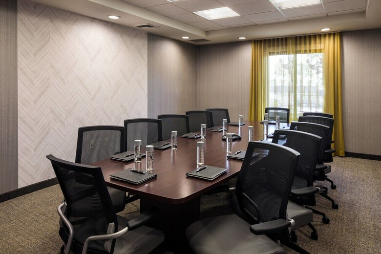 Hotel Springhill Suites By Marriott Bakersfield