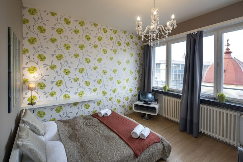 Hostal New Town - Apple Apartments