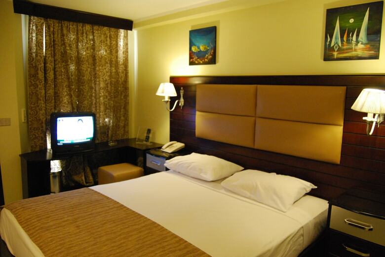 Hotel Cataract Layalina Resort
