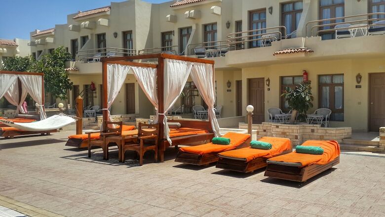 Hotel Cataract Layalina Resort