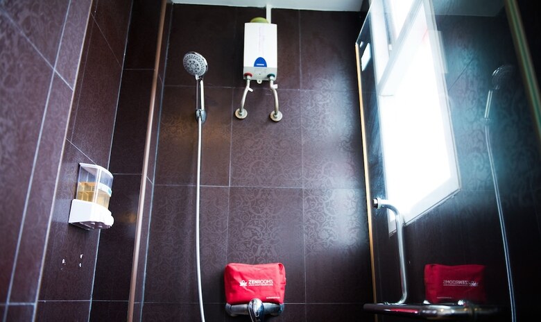 Hotel Zen Rooms Sukhumvit 71