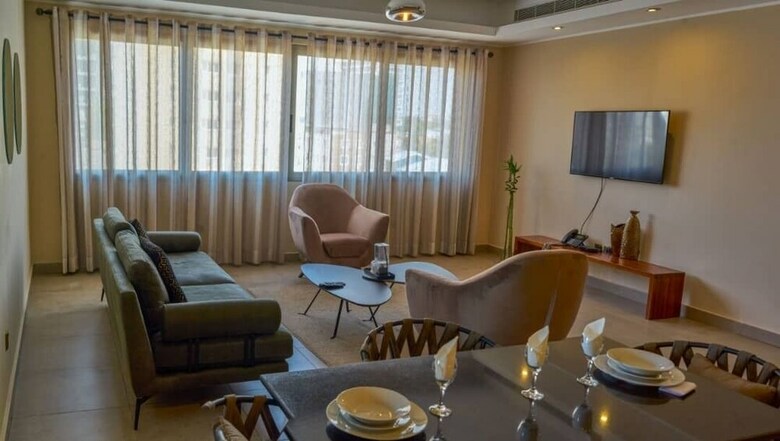 Urbano Hotel By Roots