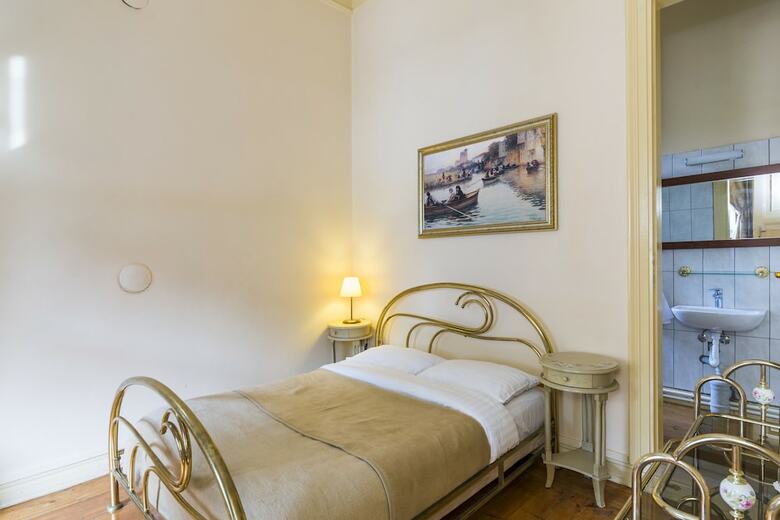 Anastasia Meziki Hotel
