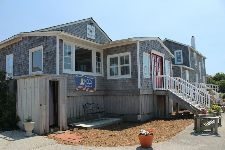 Hotel Nags Head Beach Inn By Kees Vacations