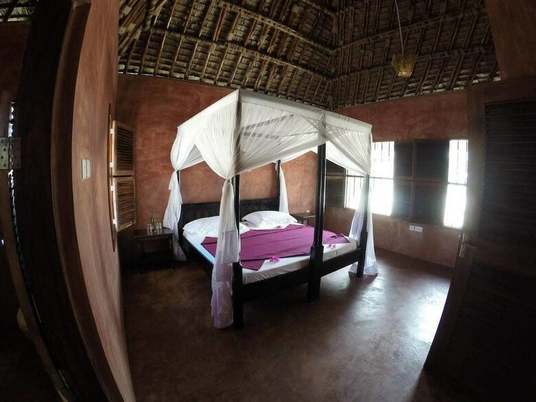 Hotel Kijongo Bay Beach Resort