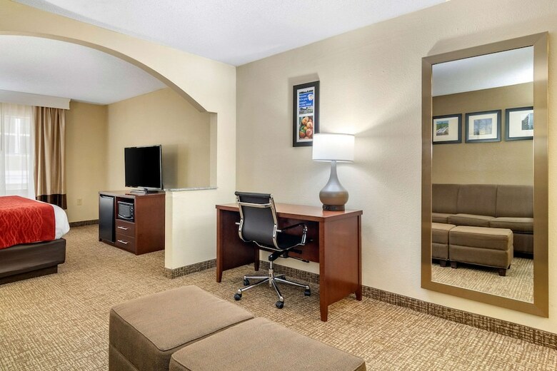 Motel Comfort Inn & Suites Macon North I-75