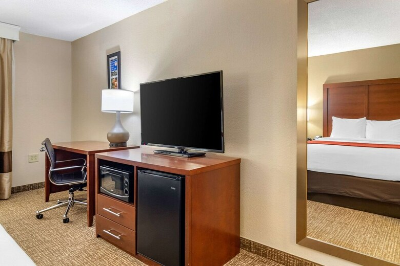 Motel Comfort Inn & Suites Macon North I-75