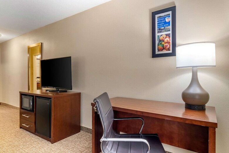 Motel Comfort Inn & Suites Macon North I-75