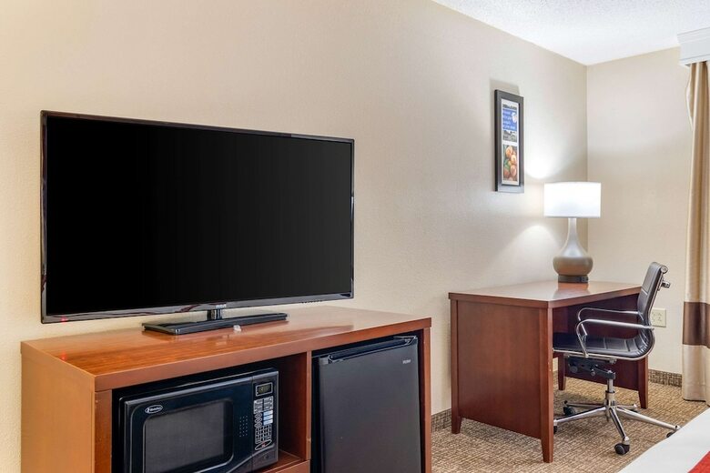 Motel Comfort Inn & Suites Macon North I-75