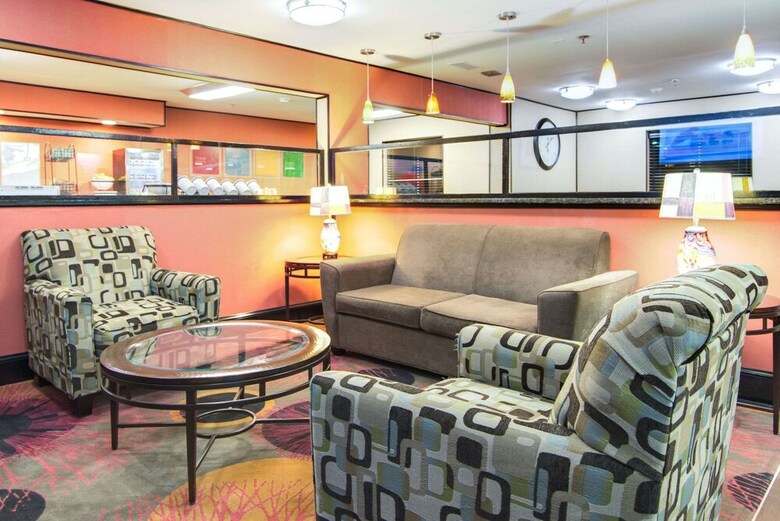 Motel Comfort Inn & Suites Macon North I-75