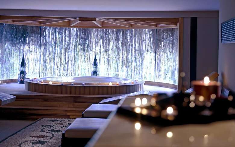Hotel Village Park Resort And Spa Otel