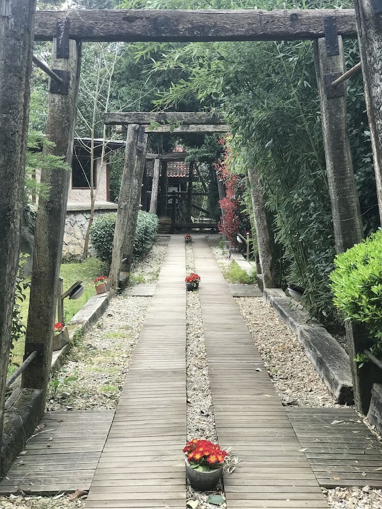 Hotel Village Park Resort And Spa Otel