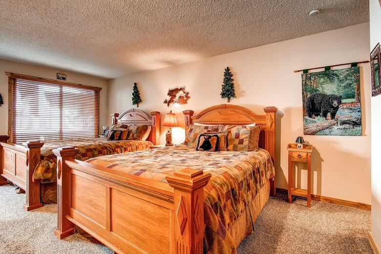 Tannenbaum Condominiums By Ski Country Resorts