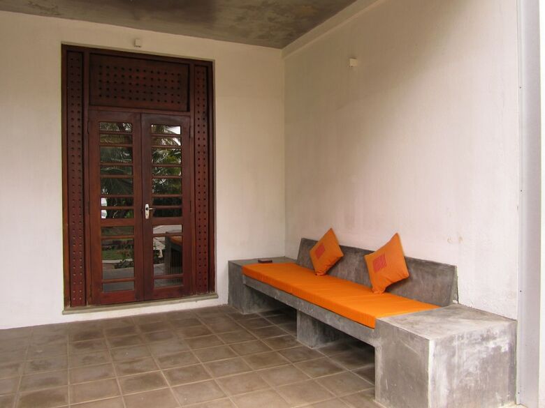 Hotel Isana Beach House