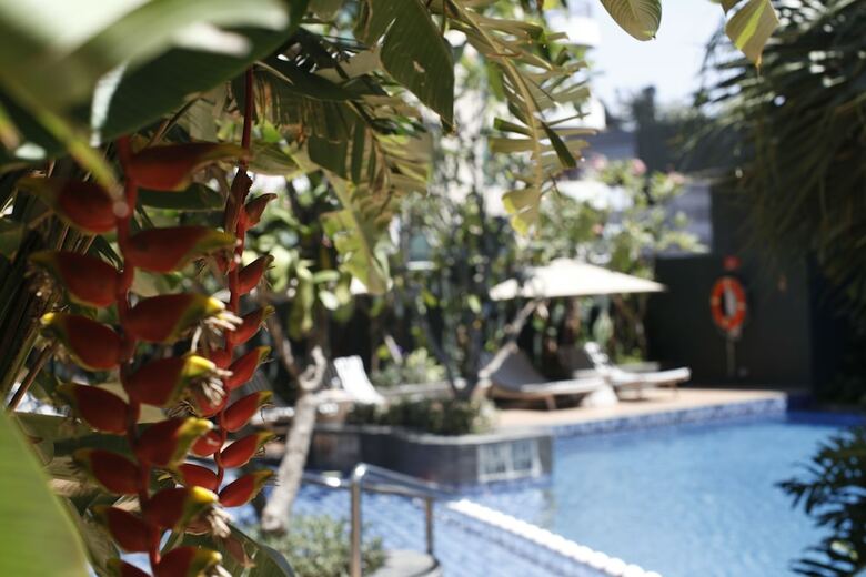 Hotel Four Points By Sheraton Surabaya