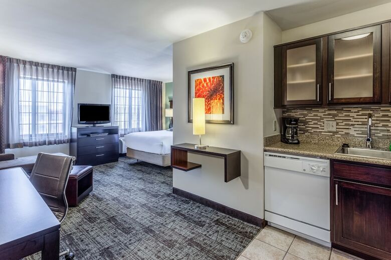 Hotel Staybridge Suites Davenport
