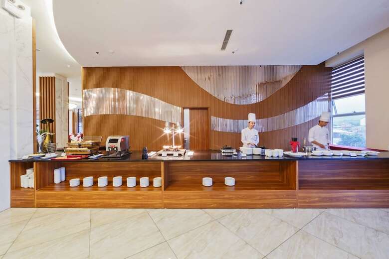 Muong Thanh Holiday Moc Chau Hotel