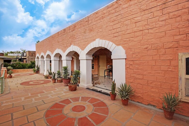 Hotel Inn Season