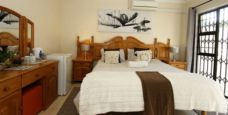 Hotel La Dolce Vita Guest House