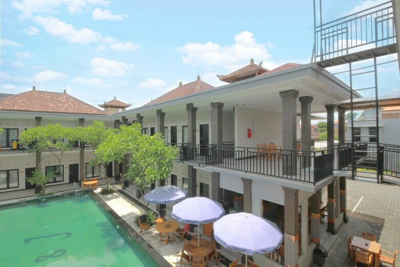 Hotel Airy Kuta Kubu Anyar 40 Bali