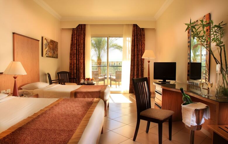 Hotel Xperience Kiroseiz Premier