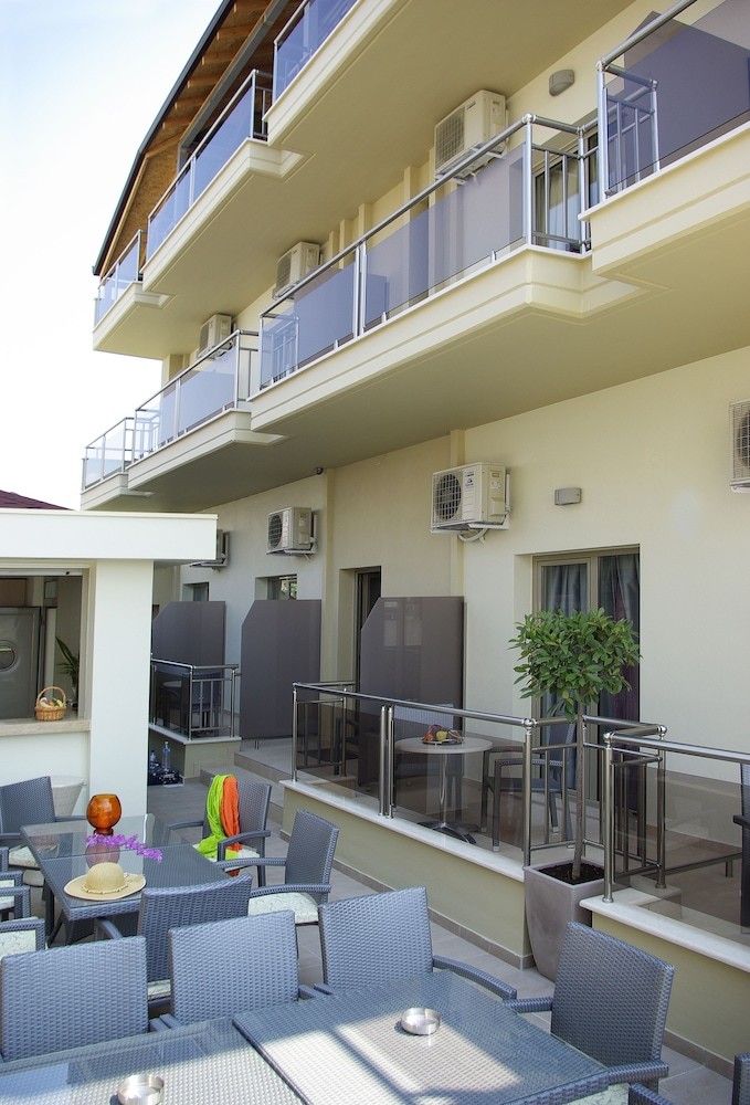 Hotel Epavlis
