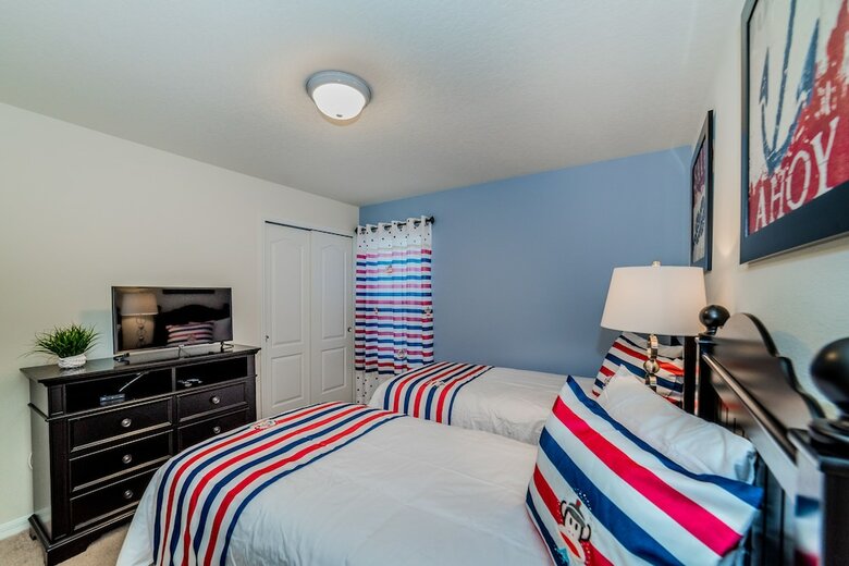 Windsor At Westside Resort By Global Resort Homes