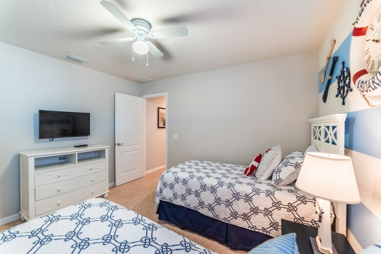 Windsor At Westside Resort By Global Resort Homes