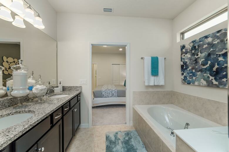 Windsor At Westside Resort By Global Resort Homes