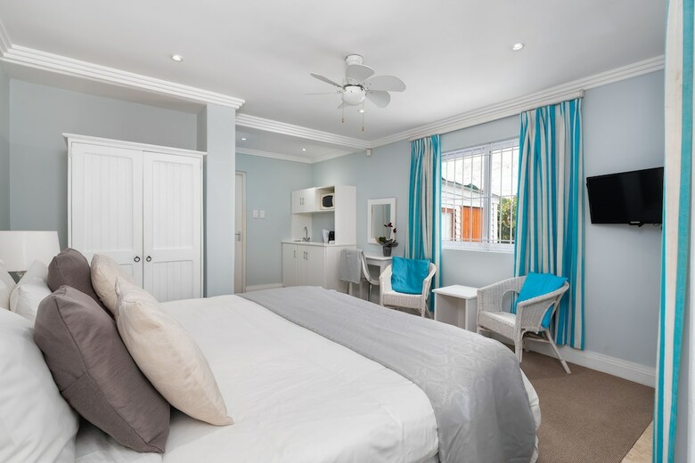 Hotel 61 On Camps Bay