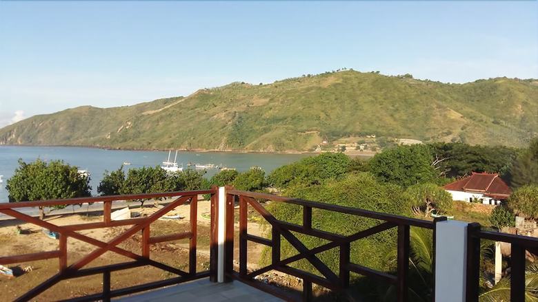 Family Beach Hotel - Kuta Lombok