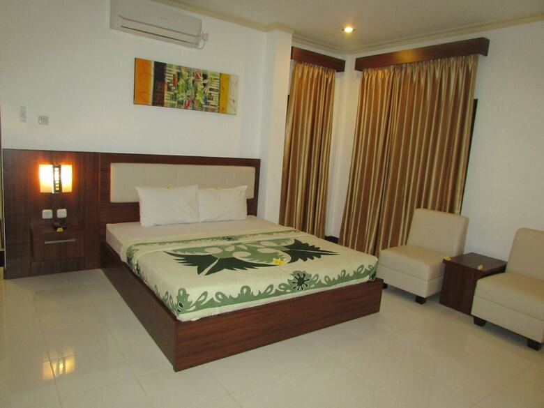 Family Beach Hotel - Kuta Lombok
