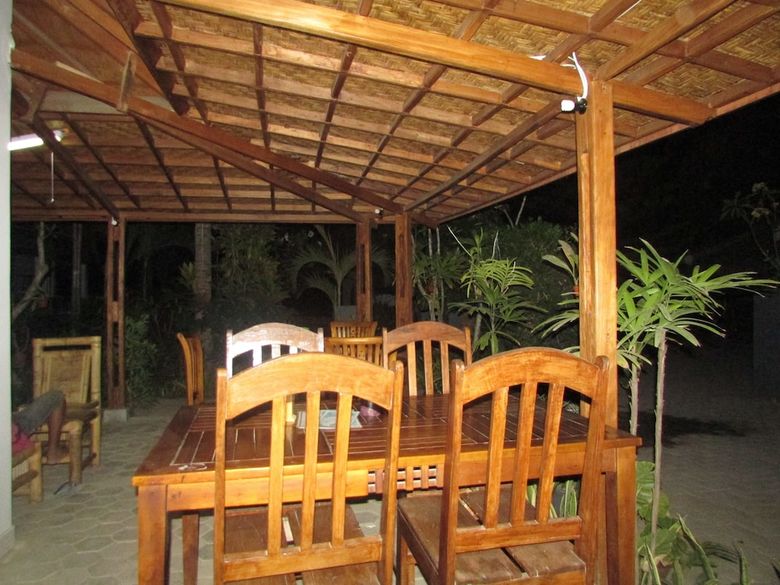 Family Beach Hotel - Kuta Lombok