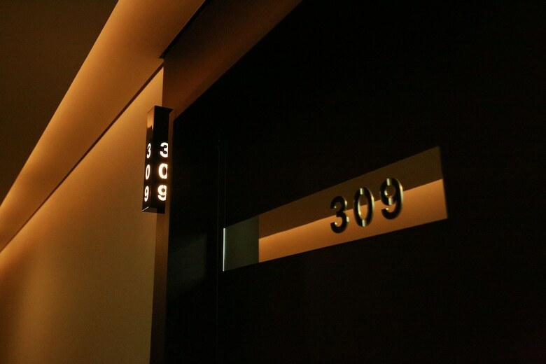 Noel Business Hotel