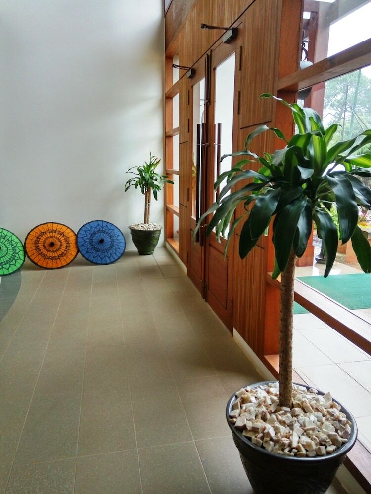 360 Kalaw Hotel