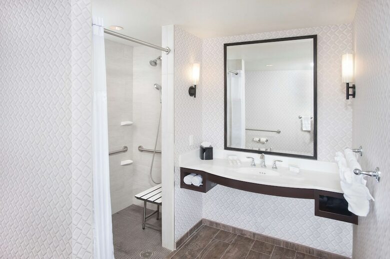 Hotel Hilton Garden Inn Burbank Downtown, Ca