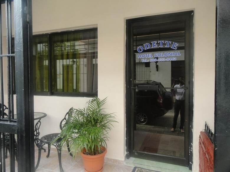 Hotel Odette Colonial