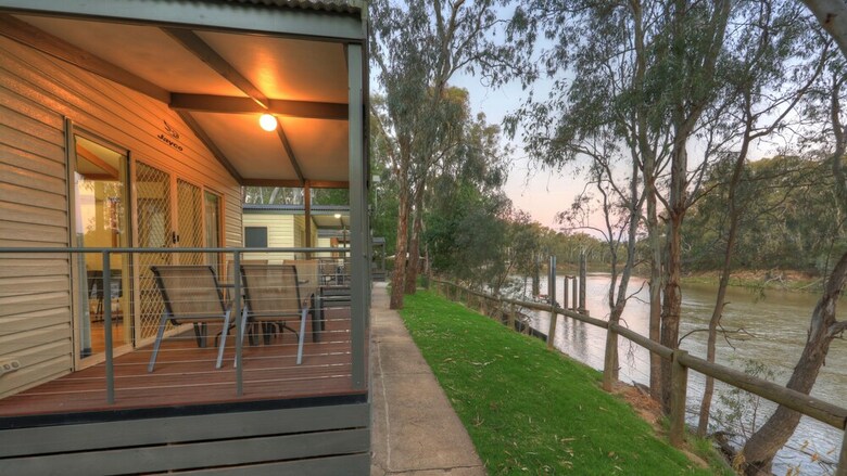 Cabana Moama Riverside Holiday & Tourist Park