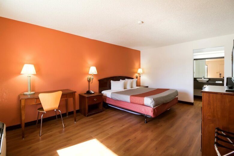 Motel 6 Metter, Ga