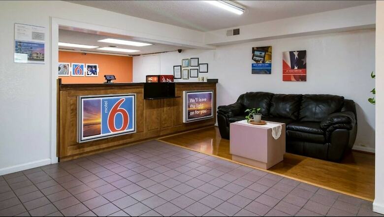 Motel 6 Metter, Ga