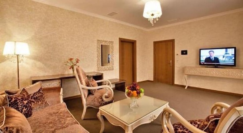 Paradise Hotel Baku