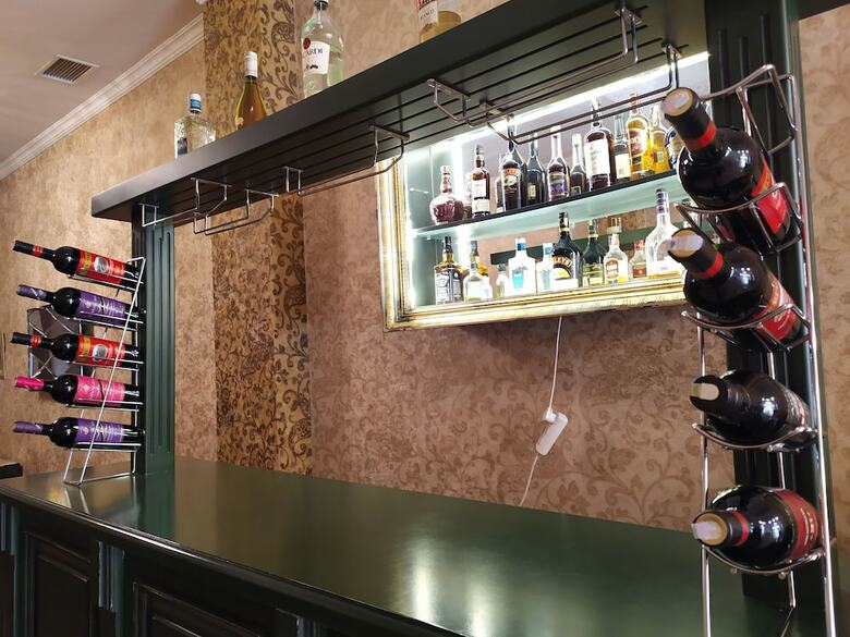 Paradise Hotel Baku
