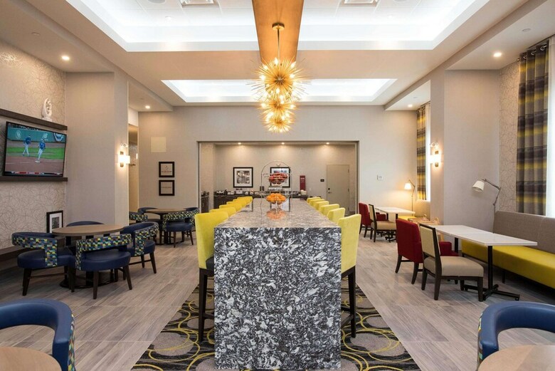 Hotel Hampton Inn & Suites By Hilton Thunder Bay