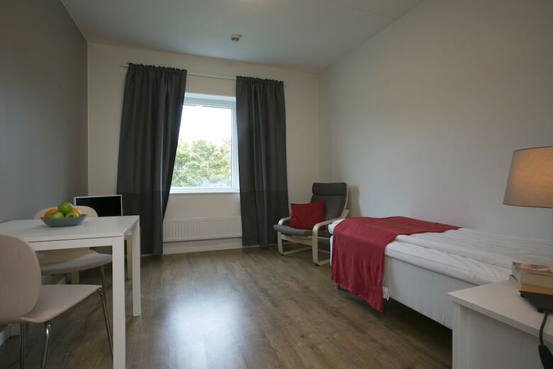 Apartamentos Part-time Home Hotel Rotebro Station