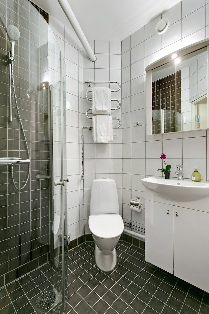 Apartamentos Part-time Home Hotel Rotebro Station