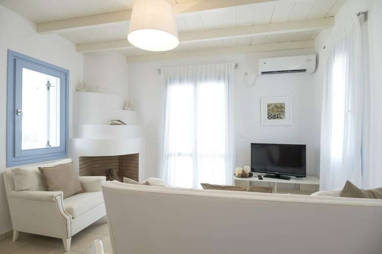 Villa Naxian Resort