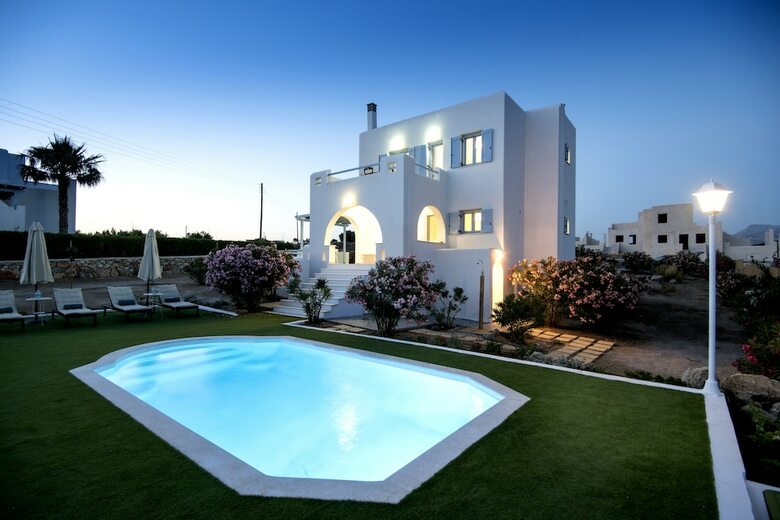 Villa Naxian Resort
