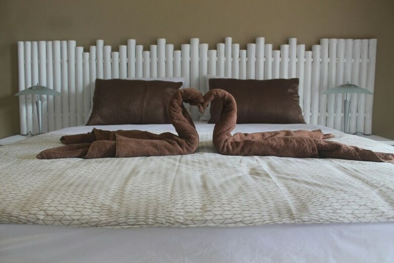 Hotel Tiki Lodge Lombok