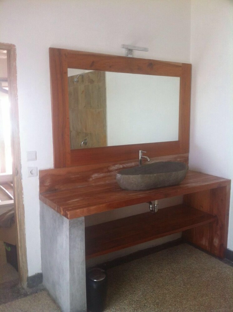 Hotel Tiki Lodge Lombok