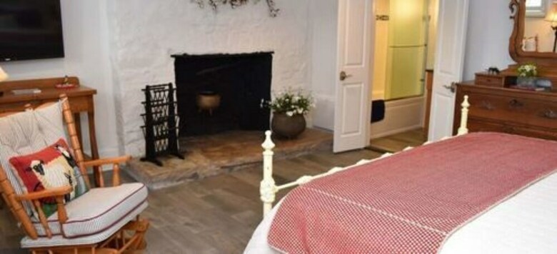 Bed & Breakfast Inn At Evergreen